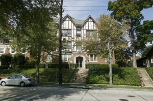 3001 Porter Street
