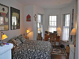 DC Buyer: Two Hill Staffers Looking for a One-Bedroom Unit