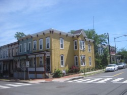 W Street SE